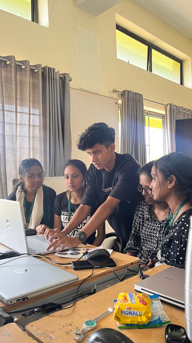 mentoring at TinkHerHack